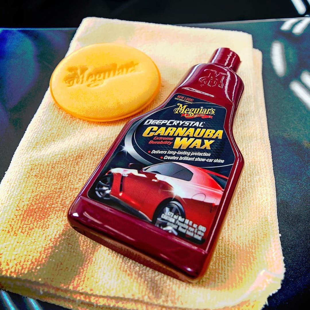 Cera para Auto Deep Crystal Carnauba Wax 473ml · Meguiar's (A2216)