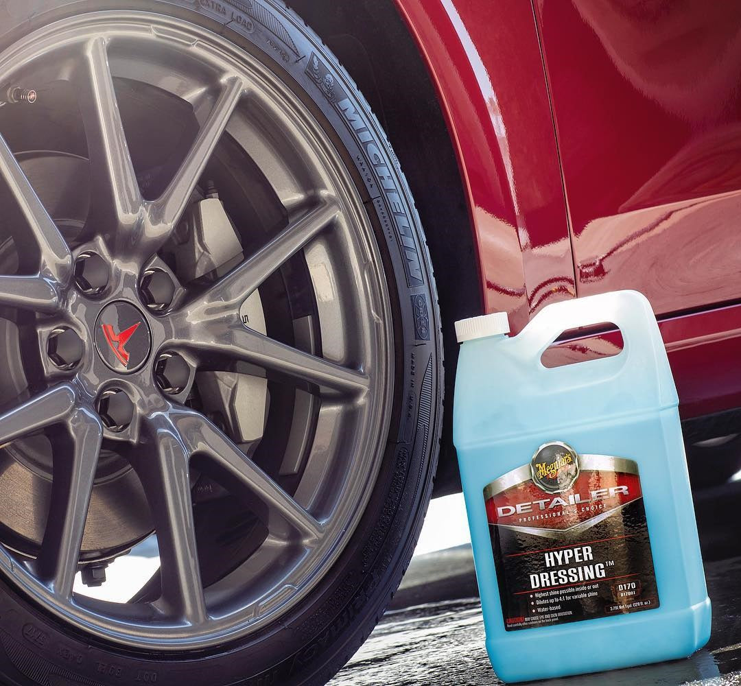 Renovador De Plastico Hyper Dressing 3.79L (D17001) Meguiar’s